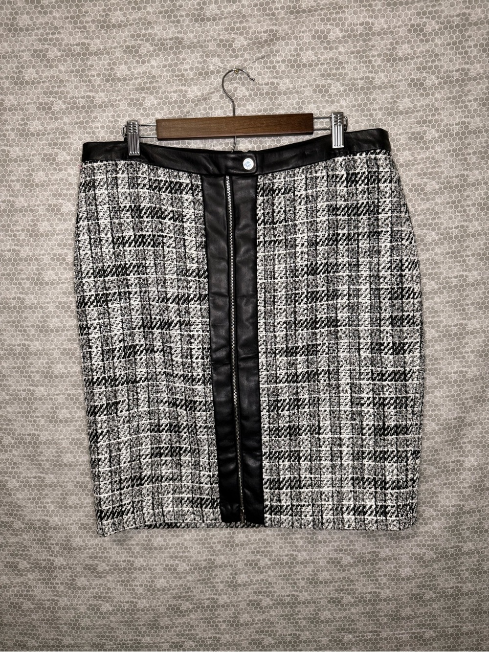 Calvin Klein Black and White Plaid Pencil Skirt